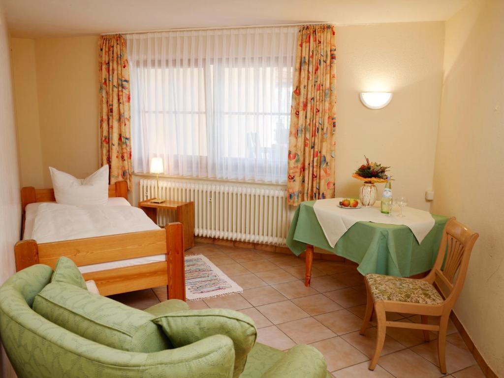 Hotel Haus Kylltal 젠드스체이드 객실 사진